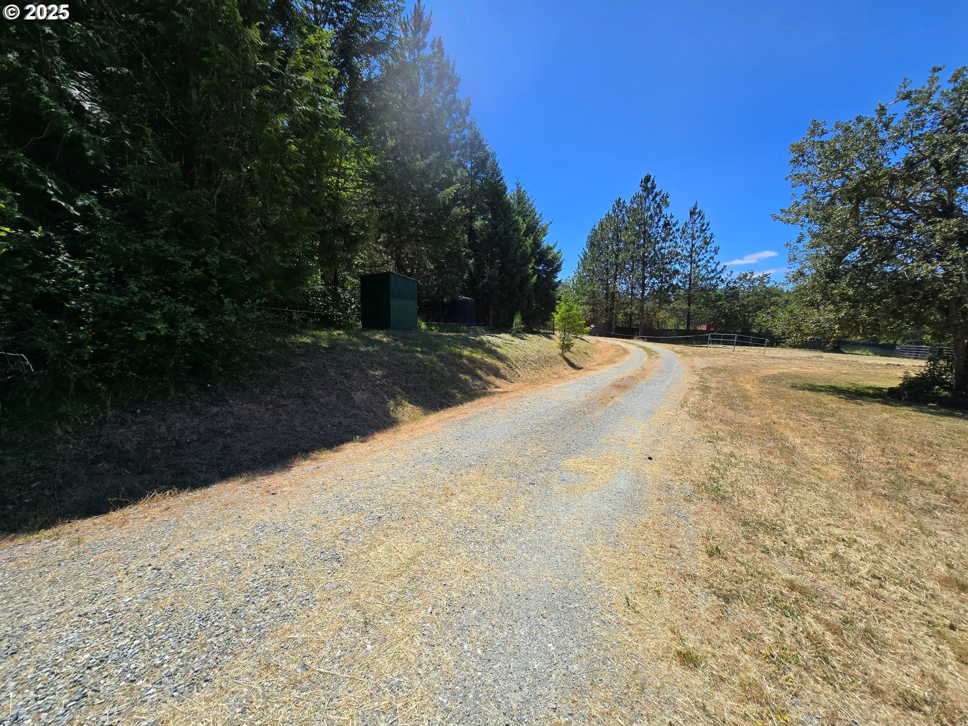 2157 Ferguson Lane Days Creek, OR 97429 - Photo 8 of 45
