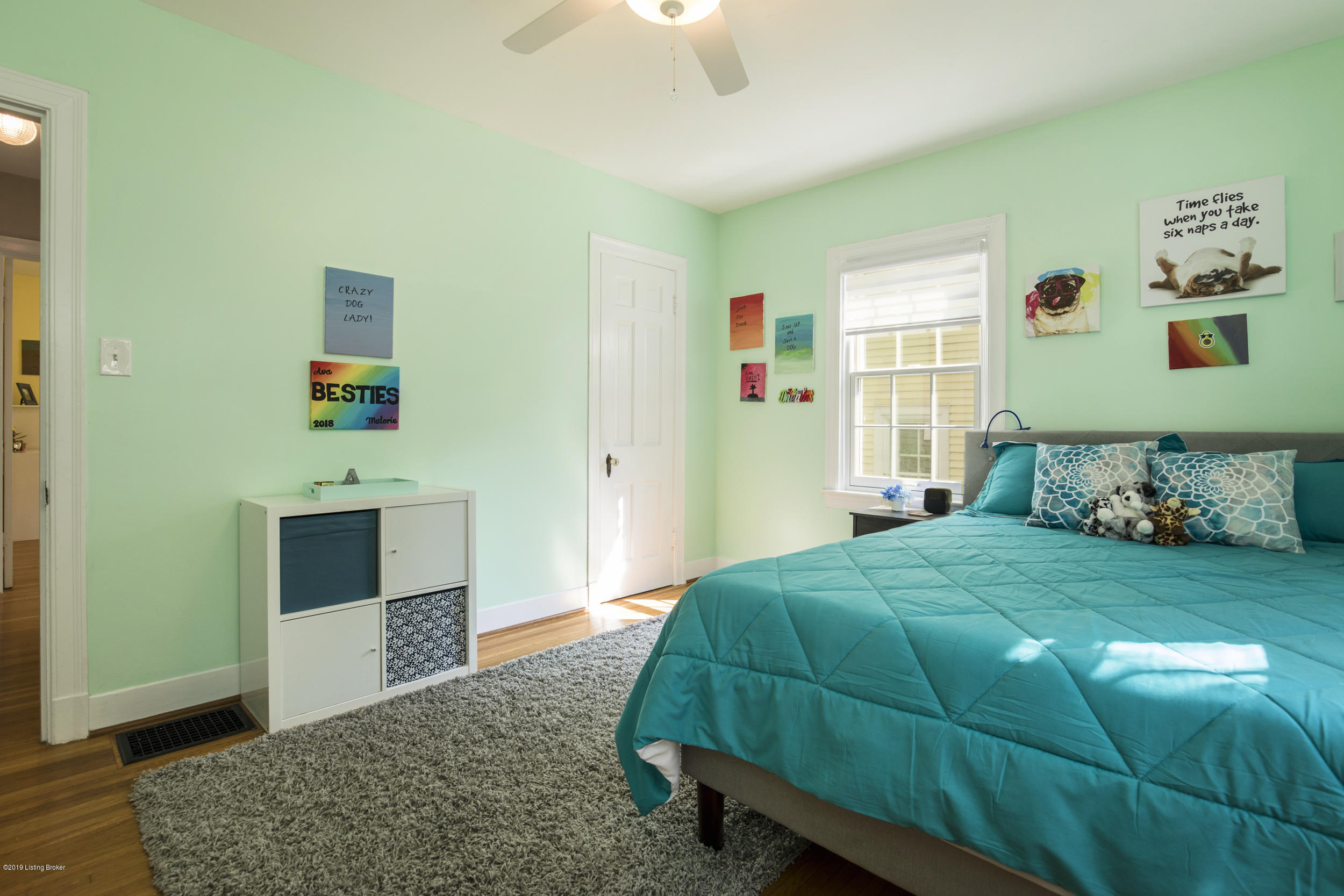 4102 Springhill Road Louisville, KY 40207 - Photo 21 of 41 hardwoods here too!