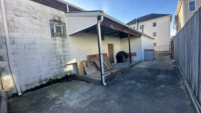 $349,000 | 330 William Street, Fall River, MA 02721