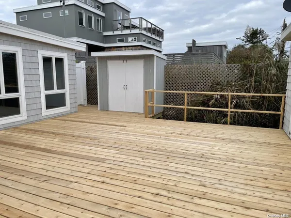 $10,000 | 63 Thompson Avenue, Ocean Beach, NY 11770