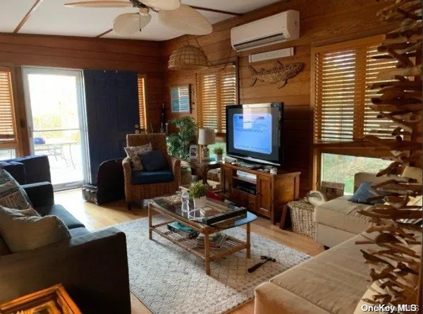 $10,000 | 63 Thompson Avenue, Ocean Beach, NY 11770