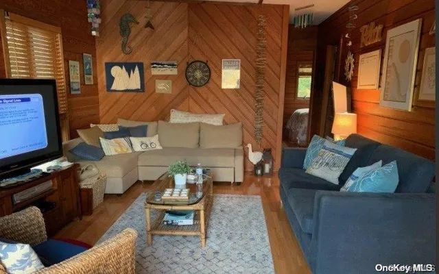 $10,000 | 63 Thompson Avenue, Ocean Beach, NY 11770