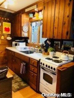 $10,000 | 63 Thompson Avenue, Ocean Beach, NY 11770