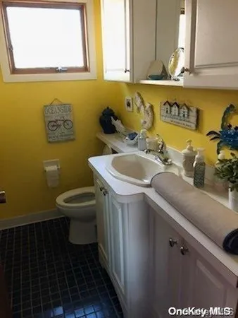 $10,000 | 63 Thompson Avenue, Ocean Beach, NY 11770