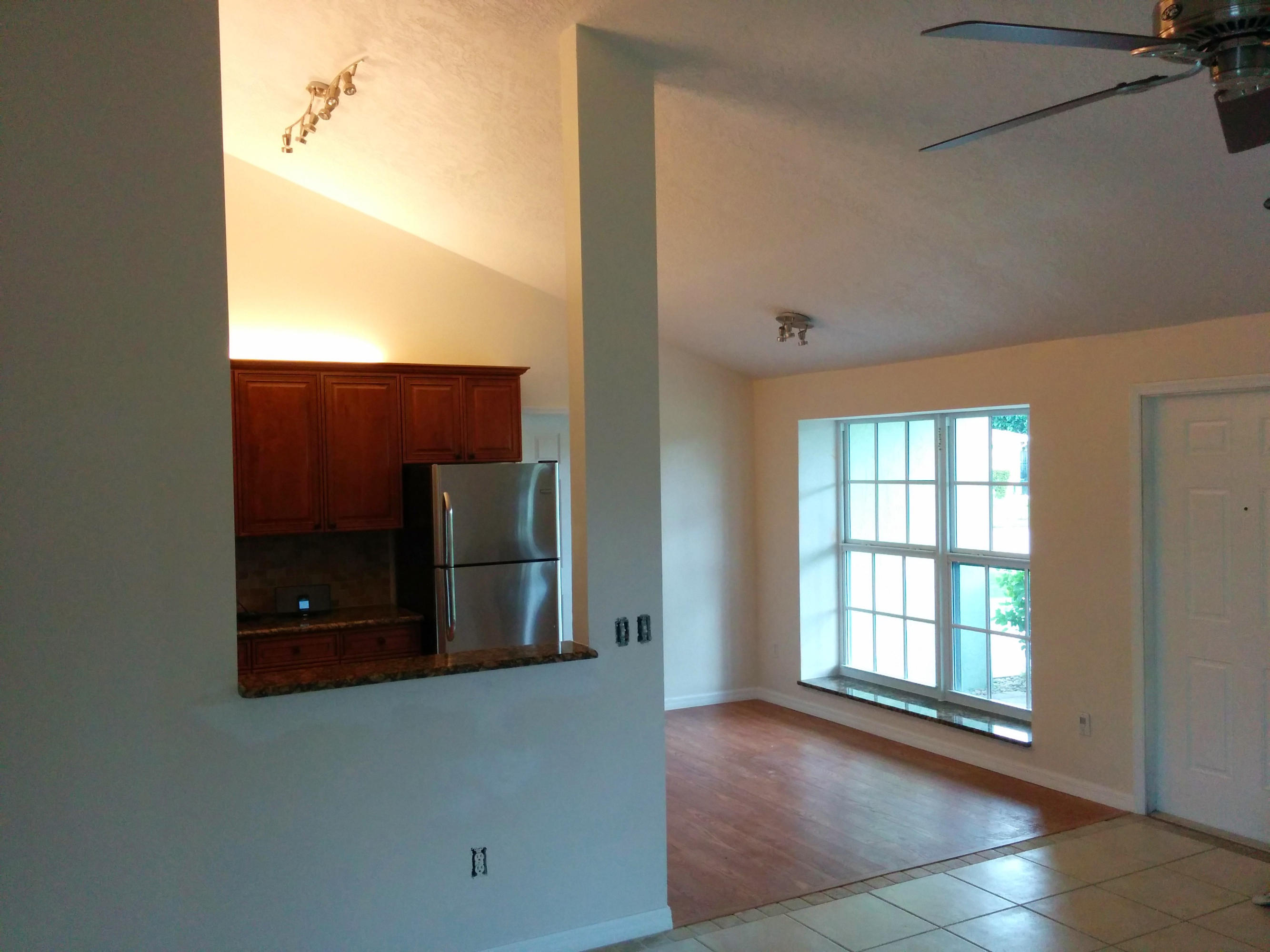 8322 Huntsman Place Boca Raton, FL 33433 - Photo 5 of 14 23