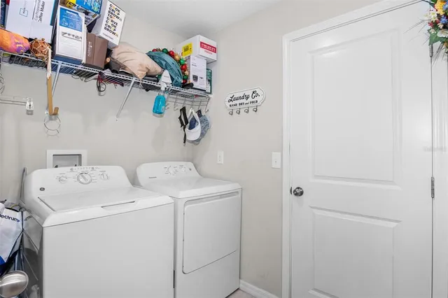 $324,900 | 11303 Misty Moss Drive, Wimauma, FL 33598