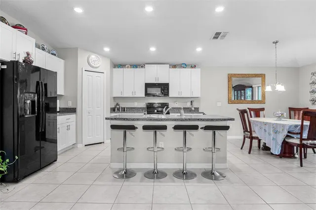 $324,900 | 11303 Misty Moss Drive, Wimauma, FL 33598