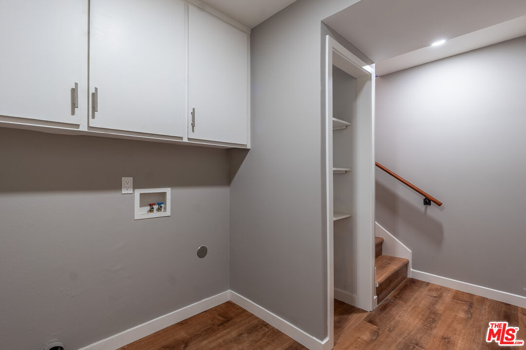 20456 Strathern Street Winnetka, CA 91306 - Photo 14 of 37