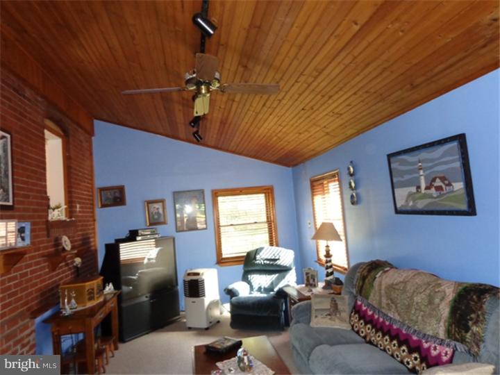 1803 Hidden Valley Road Macungie, PA 18062 - Photo 16 of 24 Gallery Image 16