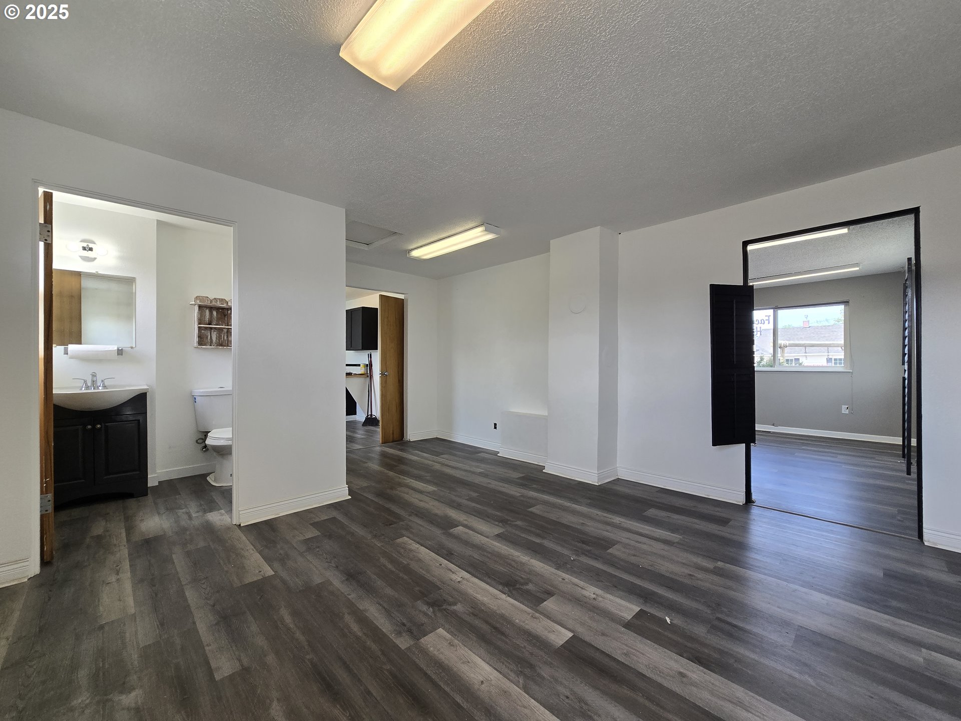 205 Southwest 3rd Street Hermiston, OR 97838 - Photo 14 of 22