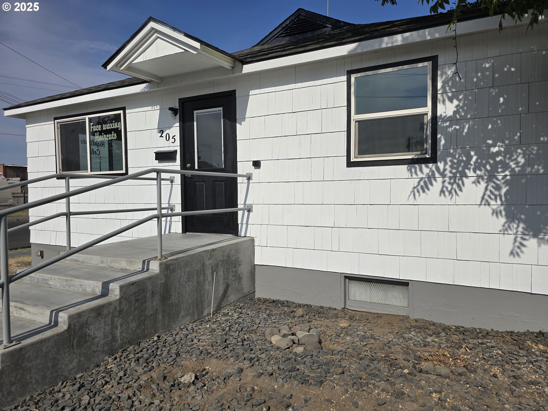 205 Southwest 3rd Street Hermiston, OR 97838 - Photo 8 of 22