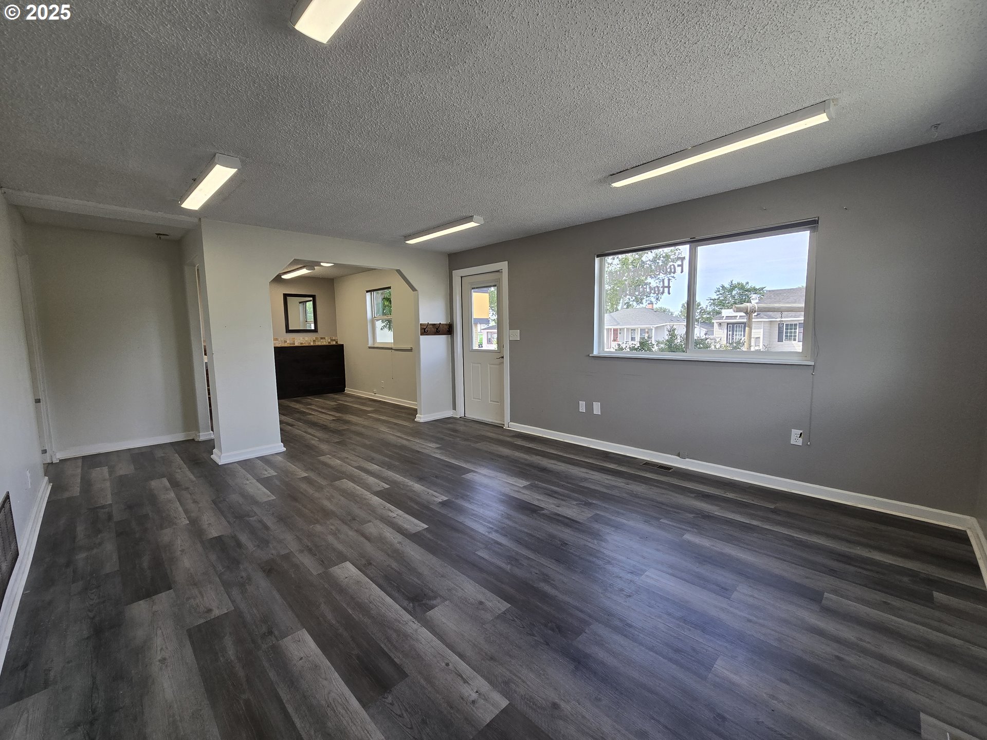 205 Southwest 3rd Street Hermiston, OR 97838 - Photo 10 of 22