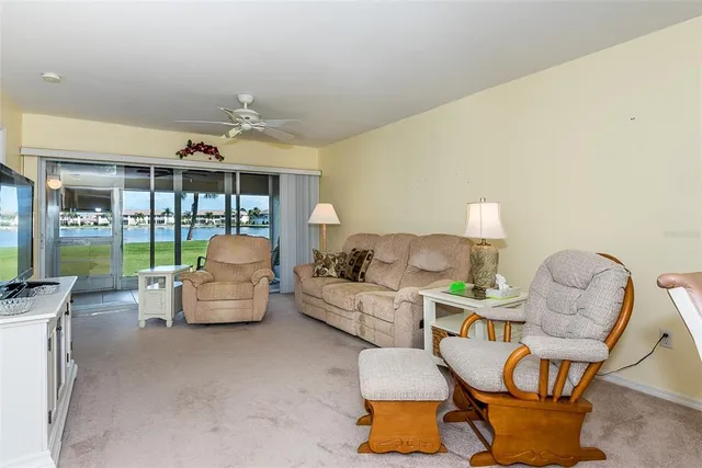 $2,500 | 11644 Southwest Egret Circle, Unit 1303, Lake Suzy, FL 34269