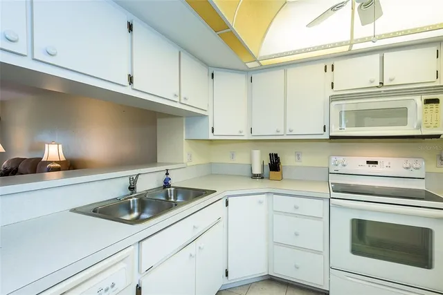 $2,500 | 11644 Southwest Egret Circle, Unit 1303, Lake Suzy, FL 34269