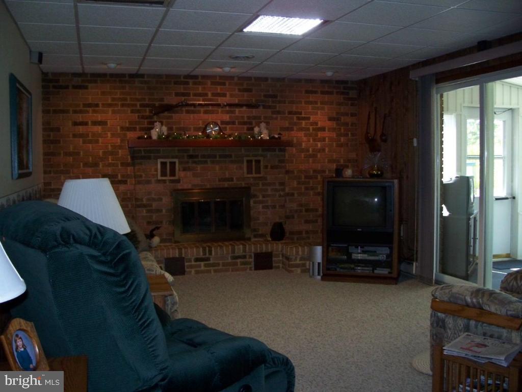 53 Deep Run Road Myerstown, PA 17067 - Photo 4 of 11 Gallery Image 4