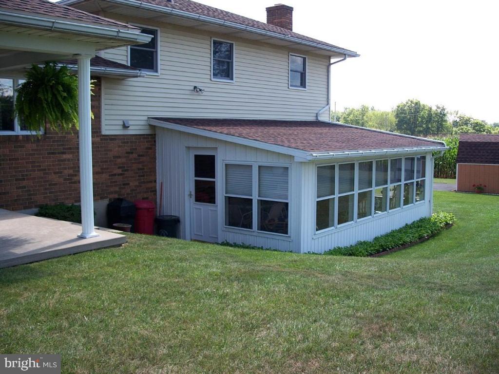 53 Deep Run Road Myerstown, PA 17067 - Photo 9 of 11 Gallery Image 9