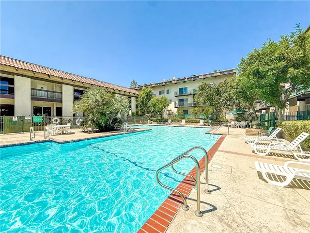 $265,000 | 5460 White Oak Avenue, Unit C338, Encino, CA 91316