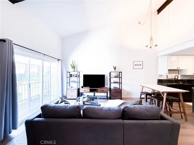 $265,000 | 5460 White Oak Avenue, Unit C338, Encino, CA 91316