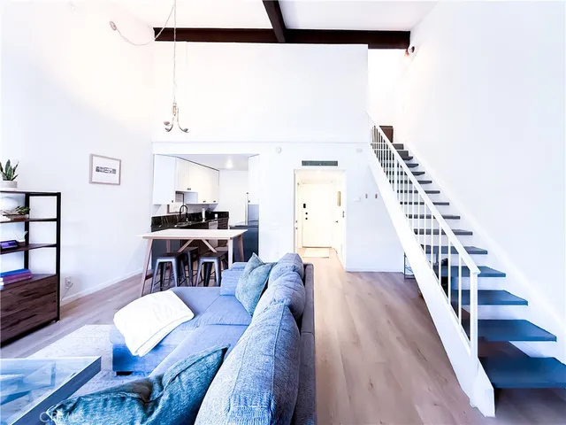 $265,000 | 5460 White Oak Avenue, Unit C338, Encino, CA 91316