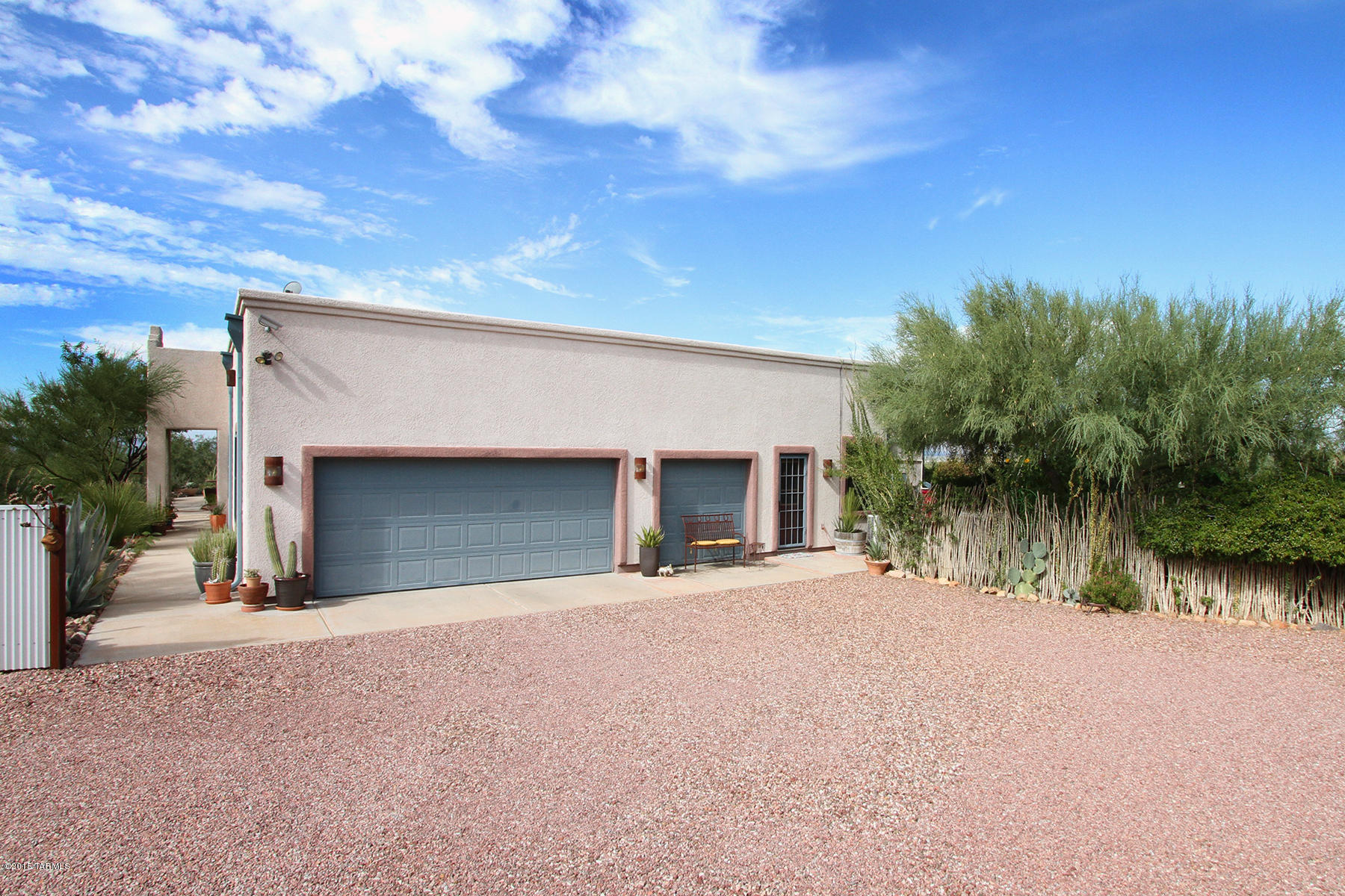 9780 East Ocotillo Rim Trail Vail, AZ 85641 - Photo 29 of 48 3-car Garage