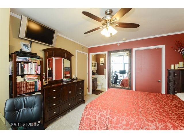 201 North Westshore Drive, Unit 2604 Chicago, IL 60601 - Photo 12 of 25