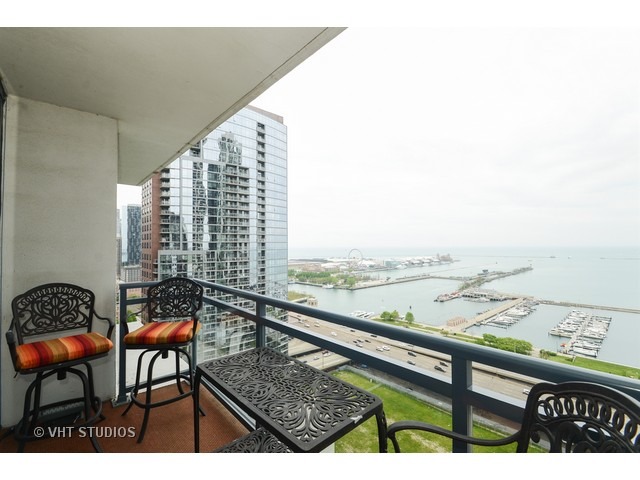 201 North Westshore Drive, Unit 2604 Chicago, IL 60601 - Photo 18 of 25