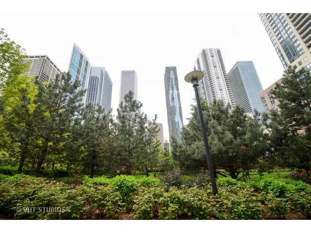 201 North Westshore Drive, Unit 2604 Chicago, IL 60601 - Photo 20 of 25