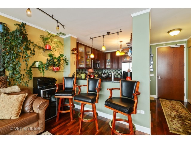 201 North Westshore Drive, Unit 2604 Chicago, IL 60601 - Photo 6 of 25