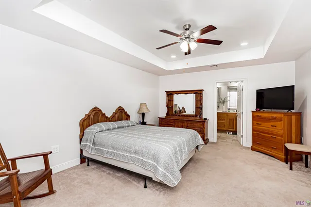 $225,000 | 731 Castlewood Street, Denham Springs, LA 70726