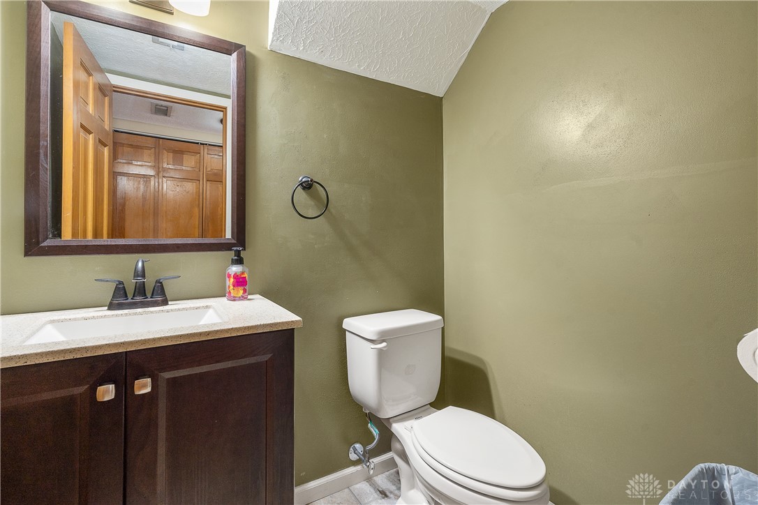 2647 Orchard Run Road, Unit 7 Dayton, OH 45449 - Photo 17 of 26 Gallery Image 17