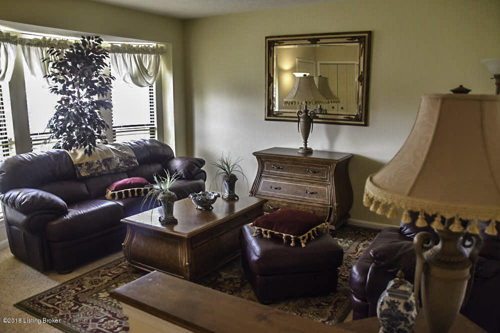 10909 St Rene Road Jeffersontown, KY 40299 - Photo 9 of 30 DSC_1361