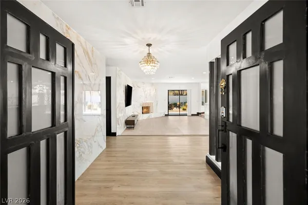 $975,000 | 2840 Duneville Street, Las Vegas, NV 89146