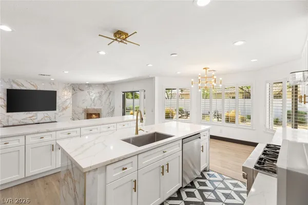 $975,000 | 2840 Duneville Street, Las Vegas, NV 89146