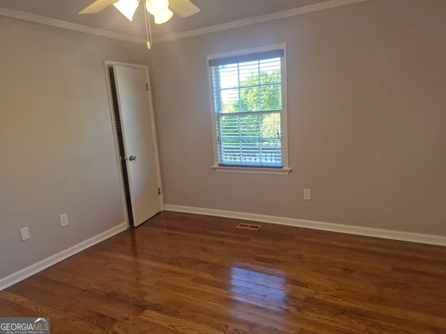 $360,000 | 3911 Oak Harbour Drive, Gainesville, GA 30506