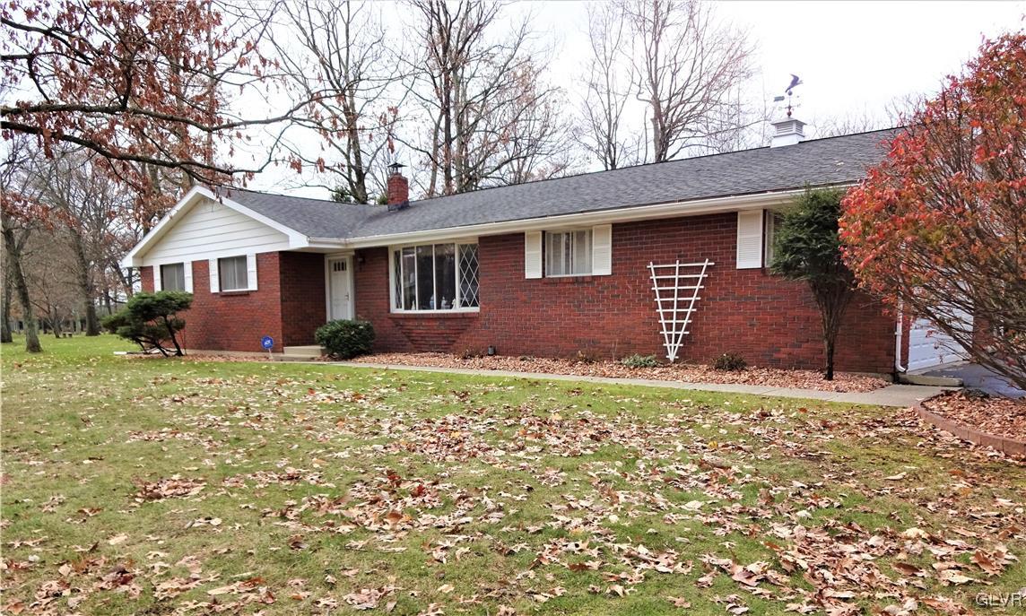 200 Bangor Junction Road Bangor, PA 18013 - Photo 10 of 48 Come on in!