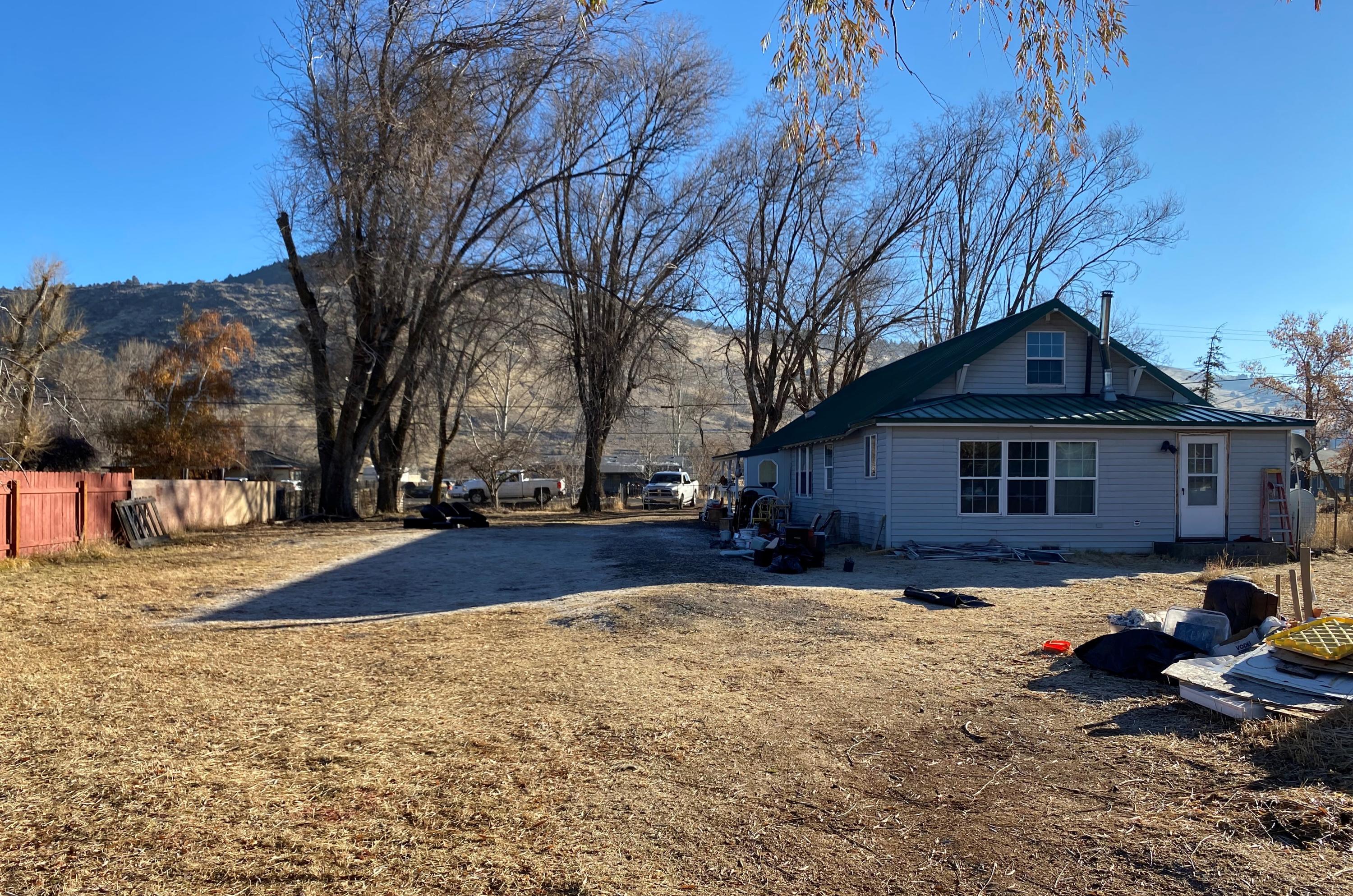 5488 Wocus Road Klamath Falls, OR 97601 - Photo 5 of 5 Wocus 4