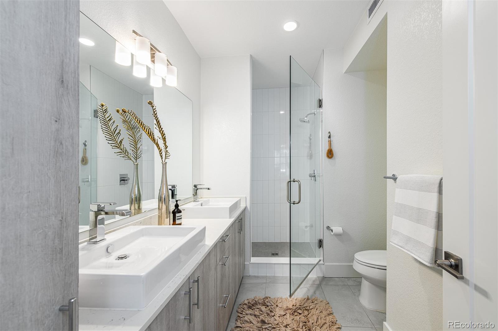 431 East Bayaud Avenue, Unit R212 Denver, CO 80209 - Photo 19 of 36