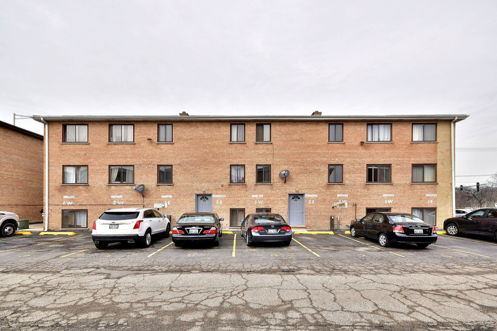 9215 Irving Park Road Schiller Park, IL 60176 - Photo 24 of 25