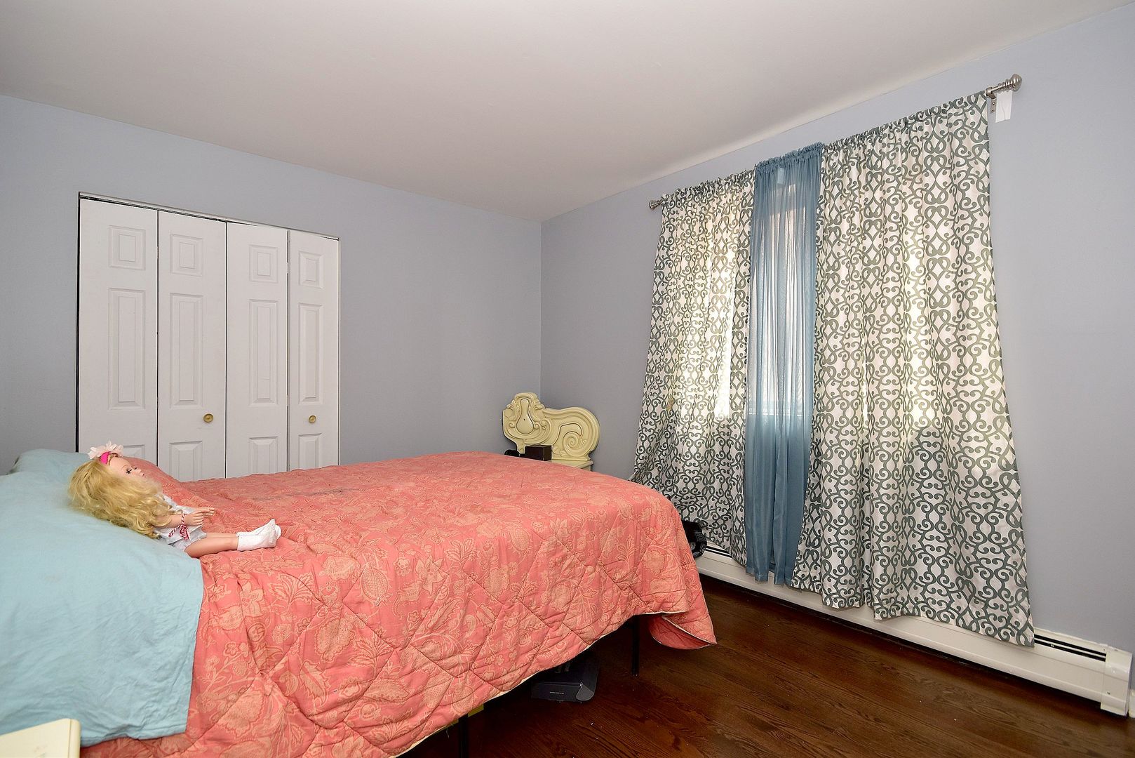9215 Irving Park Road Schiller Park, IL 60176 - Photo 7 of 25