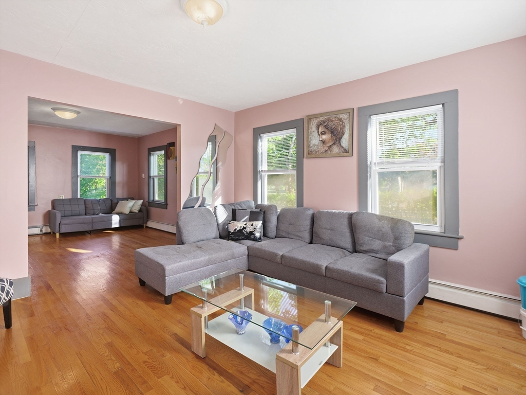 9 Turnpike Road Townsend, MA 01469 - Photo 4 of 42
