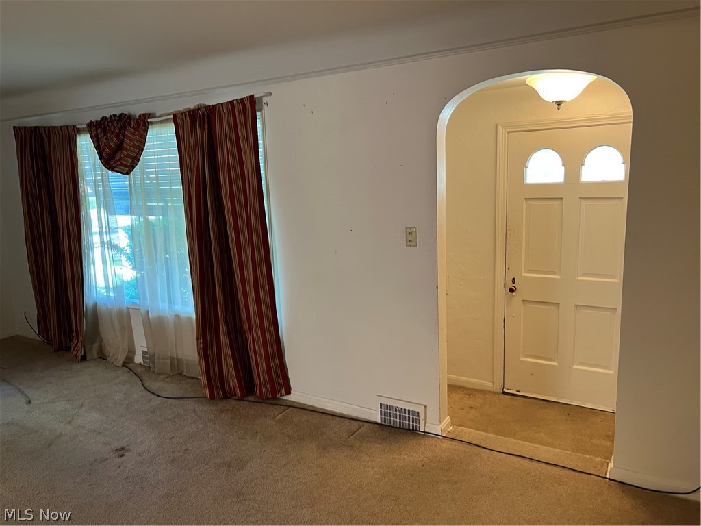 3297 Warren Road Cleveland, OH 44111 - Photo 3 of 19 Gallery Image 3
