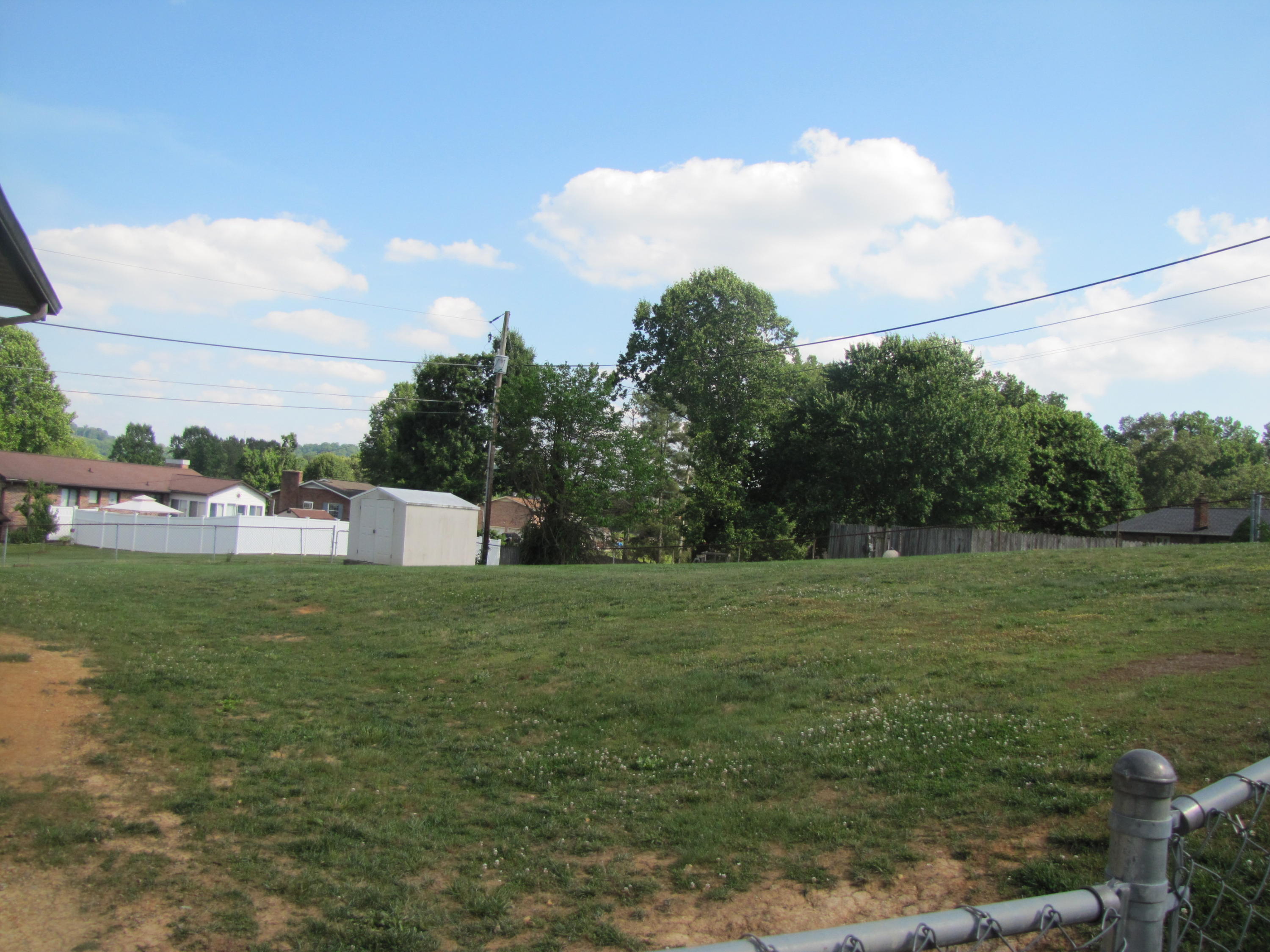 5007 Dublin Road Kingsport, TN 37664 - Photo 12 of 18 IMG_4209