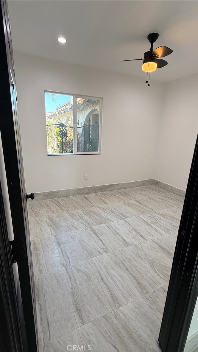 2445 Phyllis Street Simi Valley, CA 93065 - Photo 8 of 10