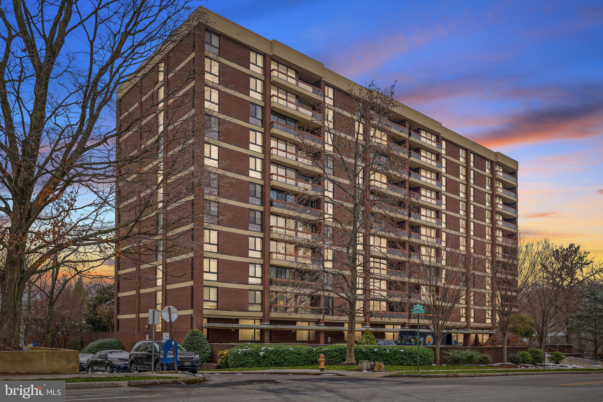 4100 North Charles St Unit 905  