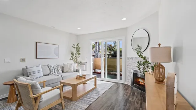 $399,000 | 210 Woodland Parkway, Unit 138, San Marcos, CA 92069