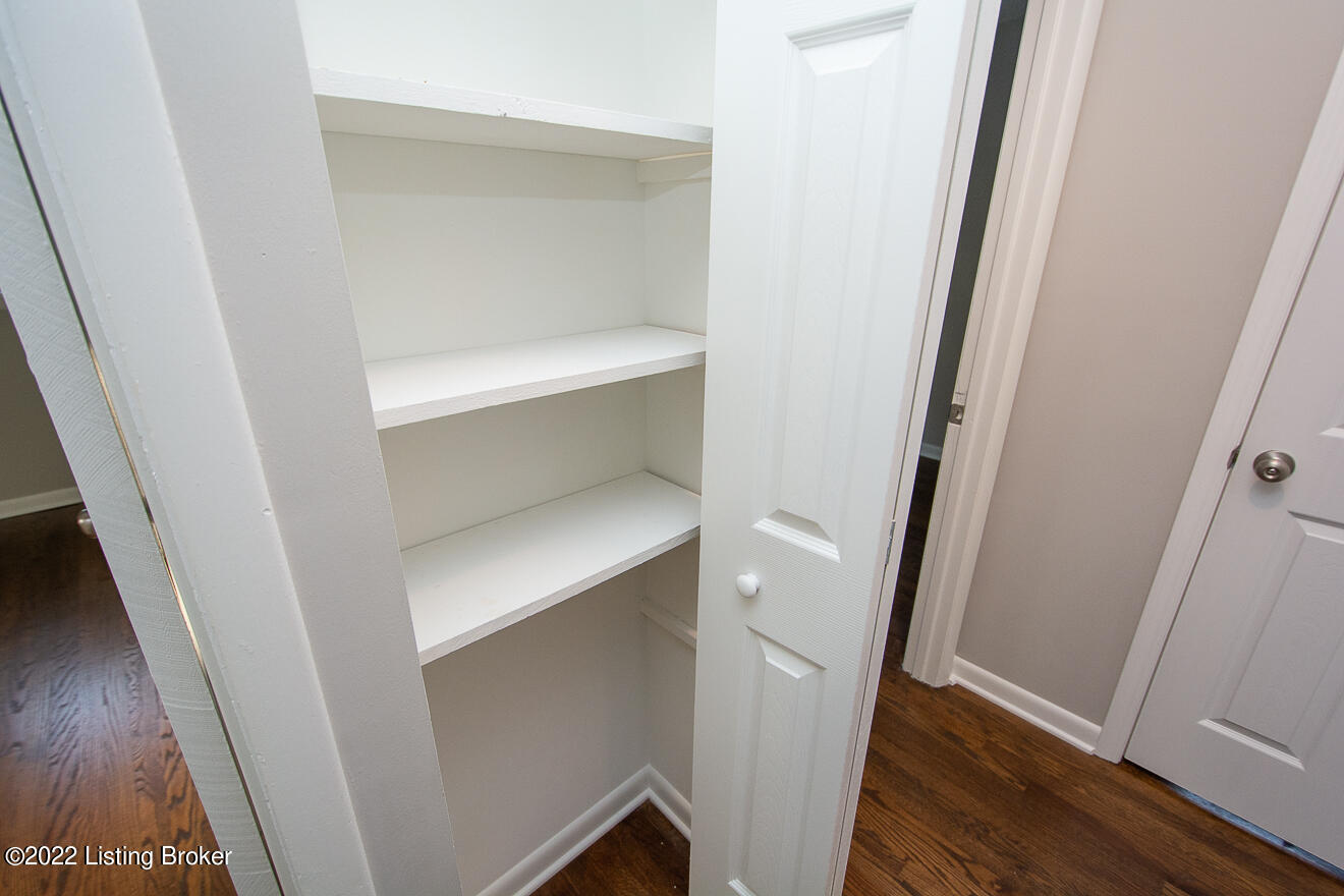 9310 Fairground Road Louisville, KY 40291 - Photo 30 of 48 Closet/Storage