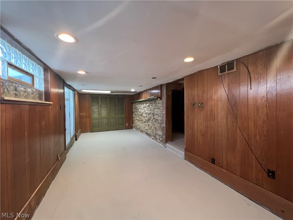 13511 Granger Road Cleveland, OH 44125 - Photo 19 of 20