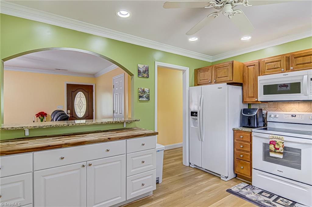 1836 Cude Road Colfax, NC 27235 - Photo 9 of 32