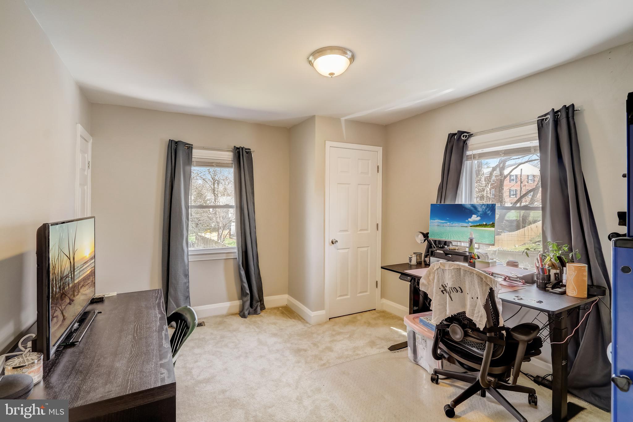 3218 Cedarhurst Road Baltimore, MD 21214 - Photo 19 of 31