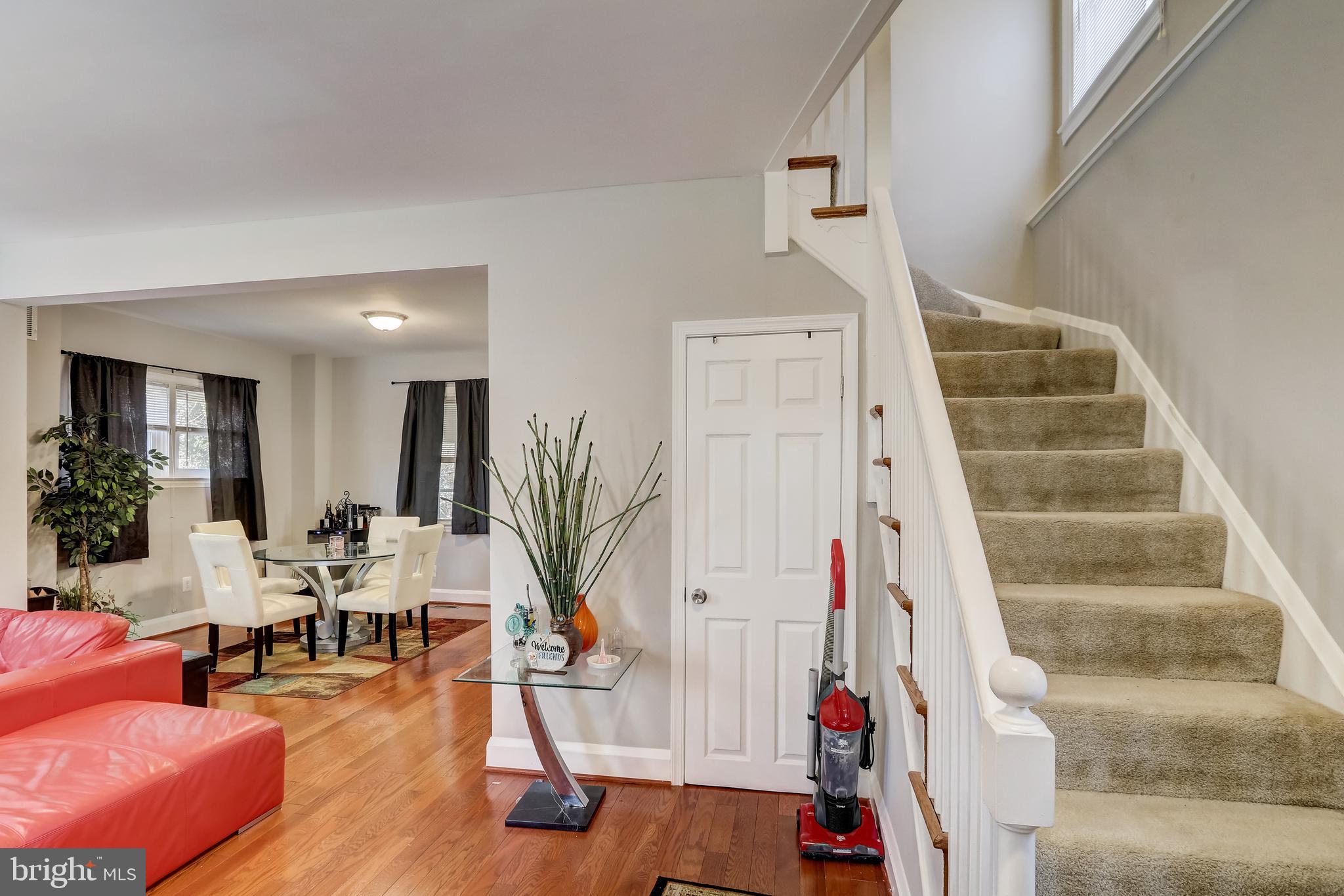 3218 Cedarhurst Road Baltimore, MD 21214 - Photo 4 of 31